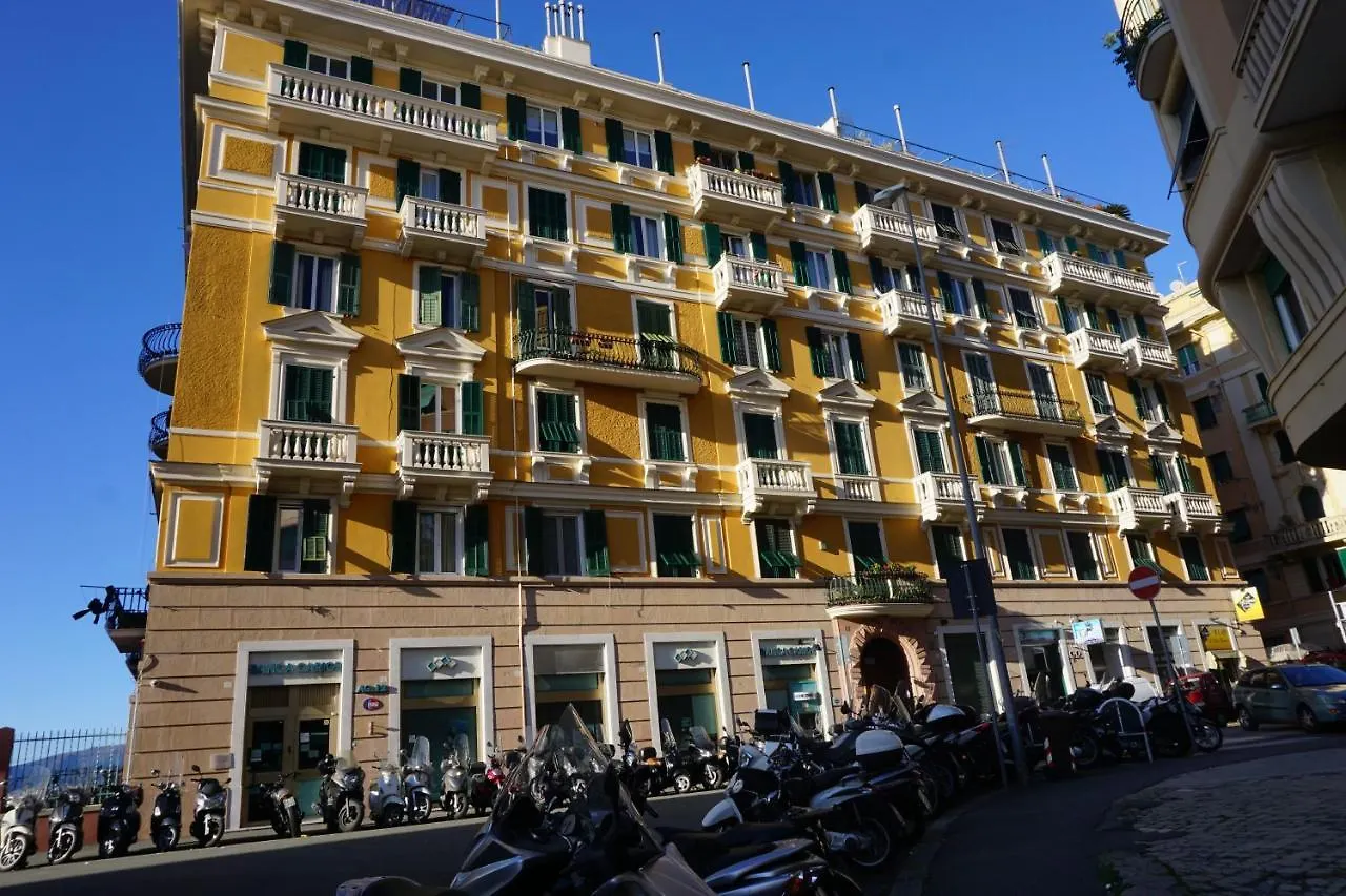 Gli Anemoni B&B Free Parking Gênes Couette-café